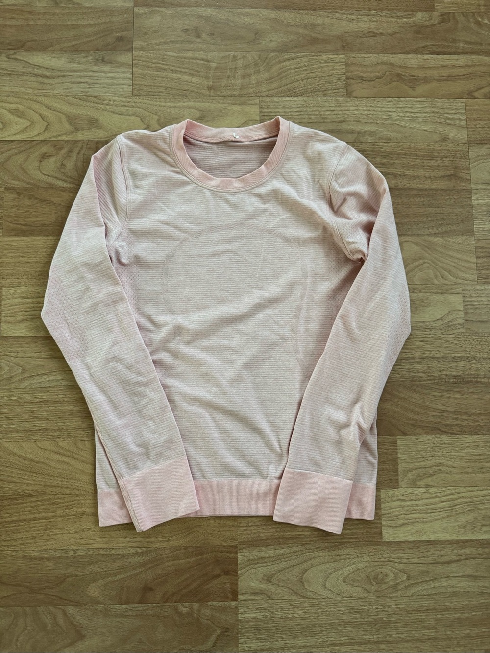 Lululemon Swiftly Tech Long Sleeve 2.0 - Pink Heathered - Size 6 Small